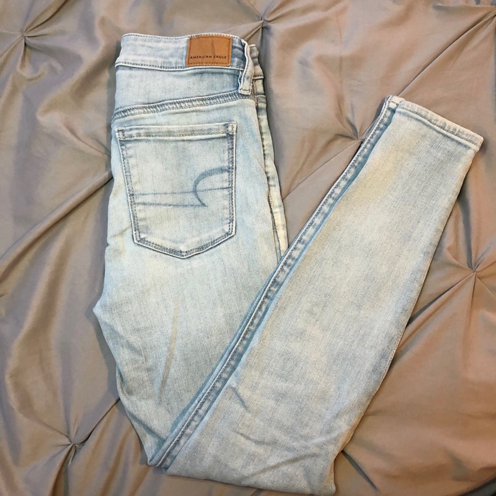 American Eagle Hise-Rise Jean